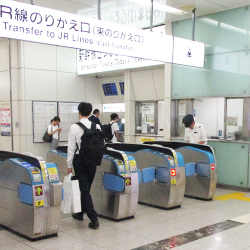 駅 出改札業務 他